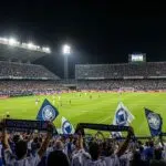 A qué hora juega la Universidad de Deportes?